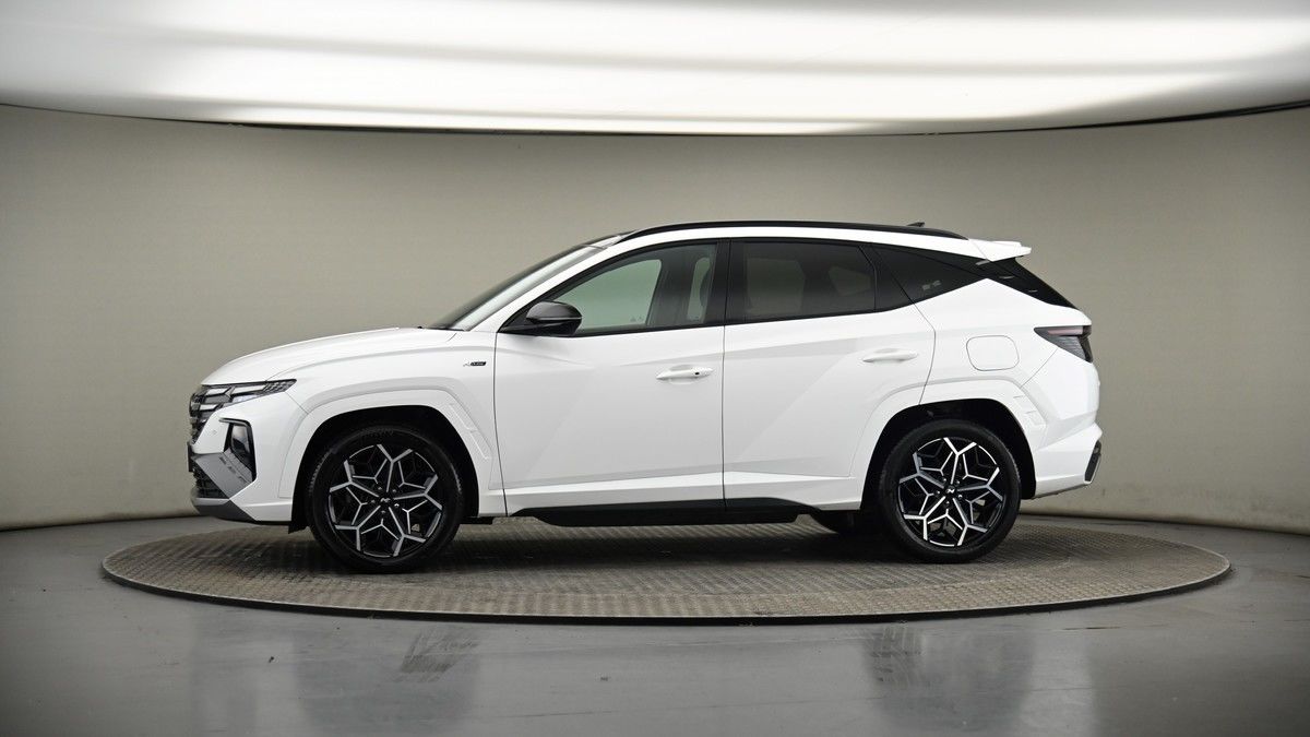 More views of Hyundai TUCSON