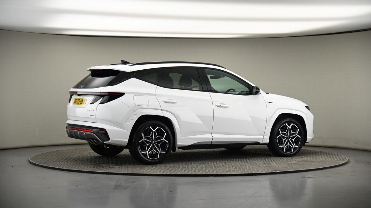 More views of Hyundai TUCSON