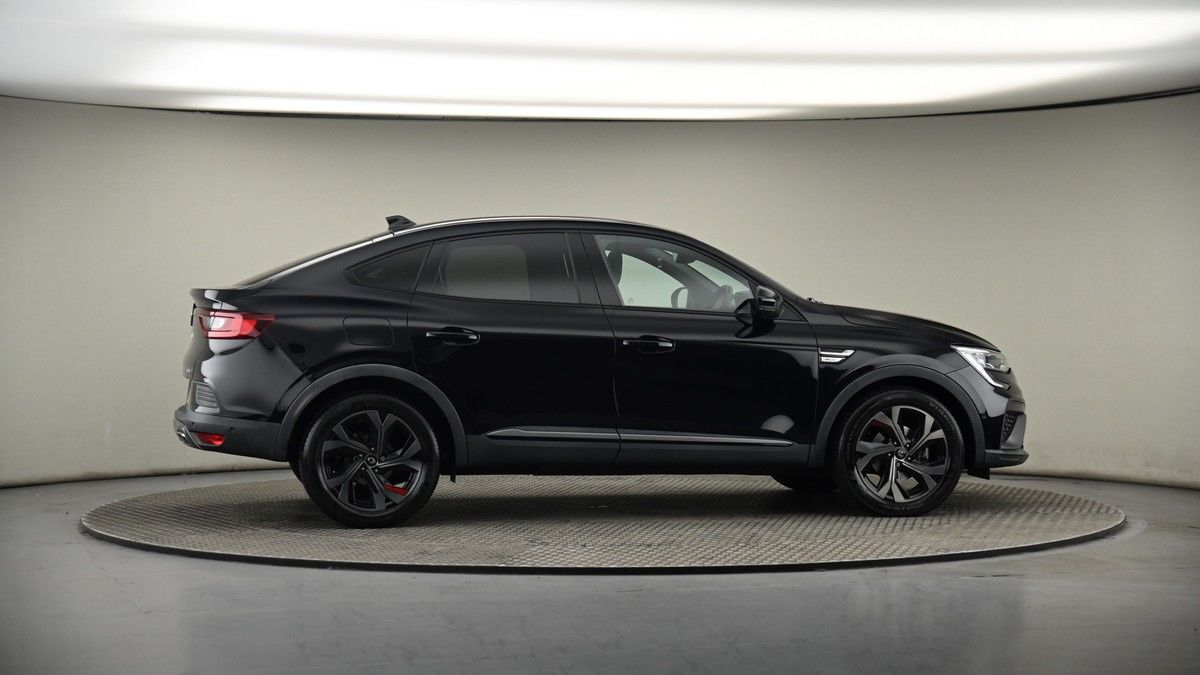 More views of Renault Arkana