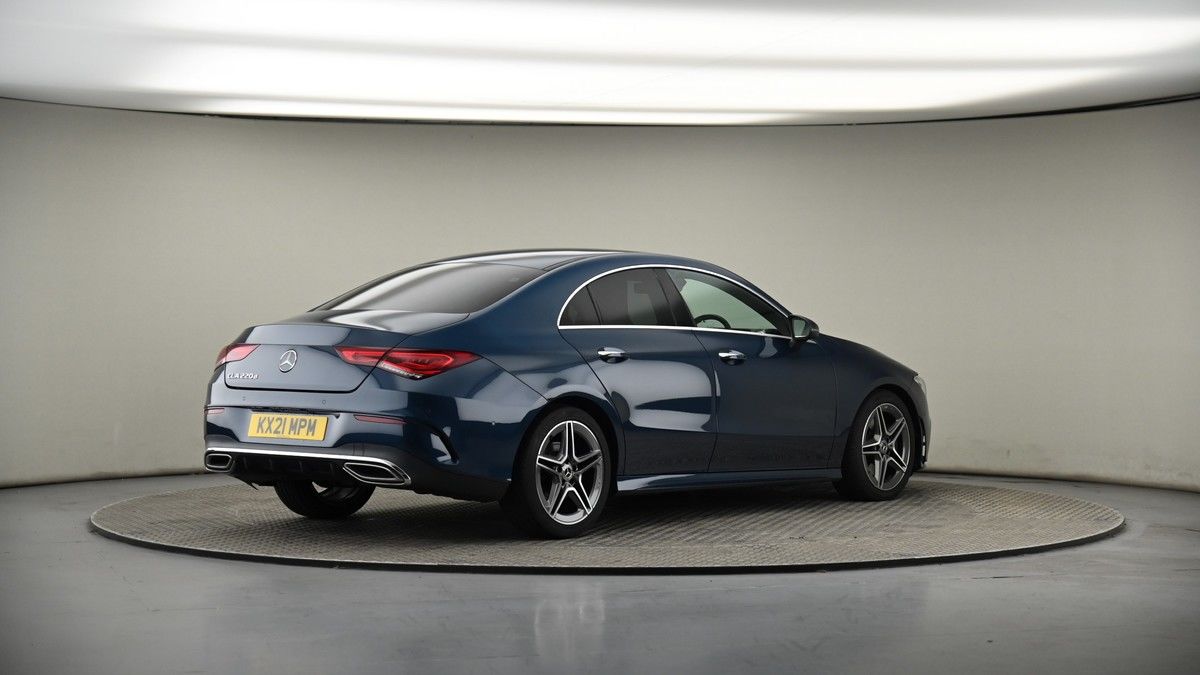 Mercedes-Benz CLA Image 6