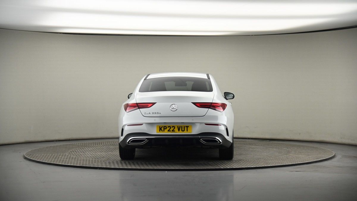 Mercedes-Benz CLA Image 17