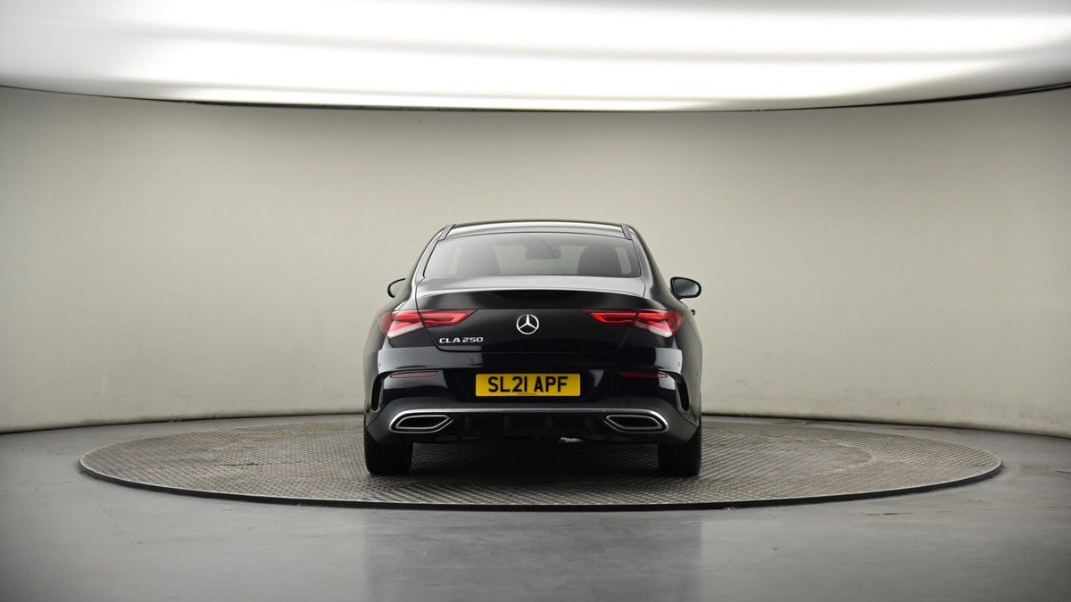 Mercedes-Benz CLA Image 17