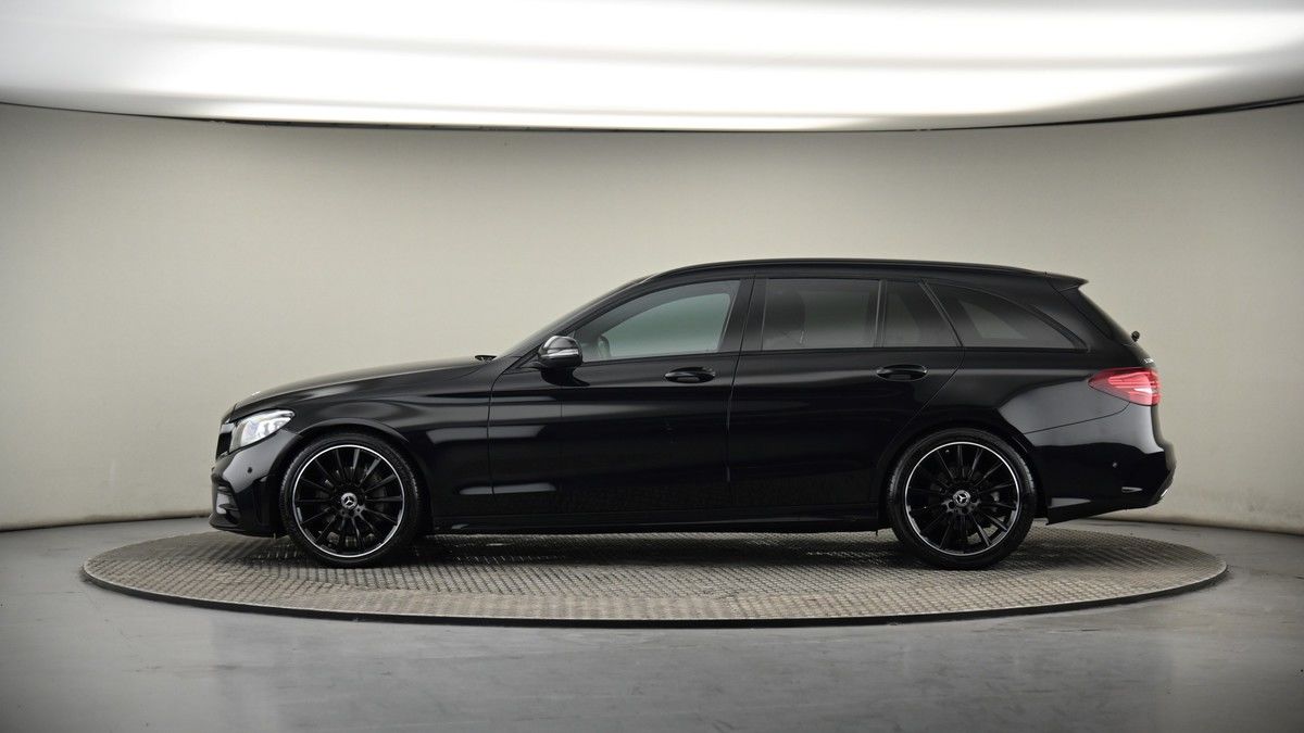 Mercedes-Benz C Class Image 19