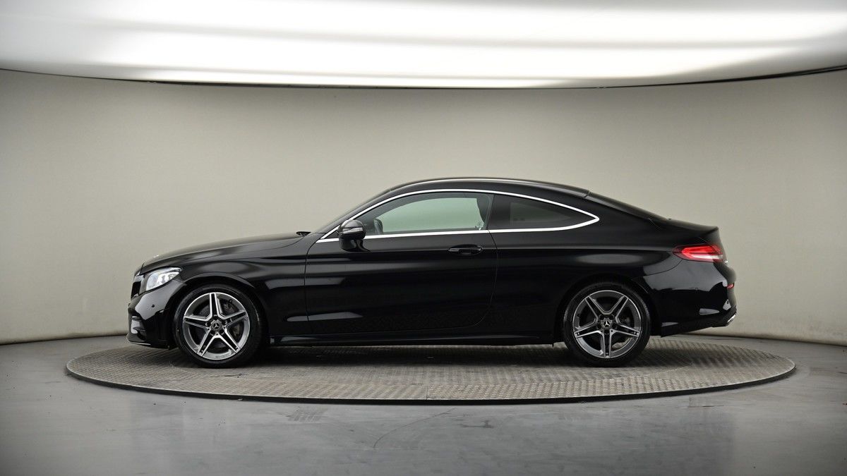 Mercedes-Benz C Class Image 19