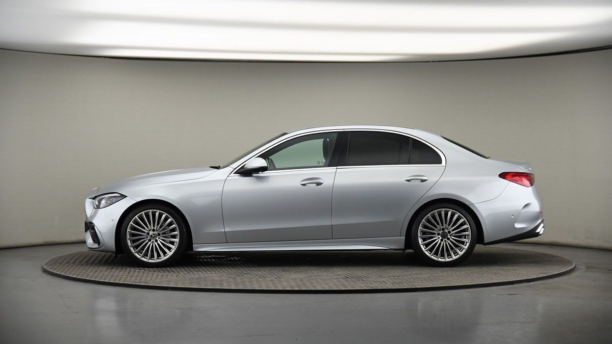 Mercedes-Benz C Class Image 18