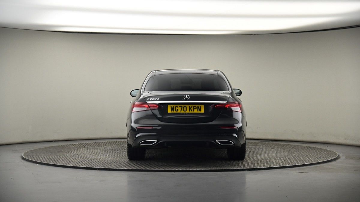 Mercedes-Benz E Class Image 17