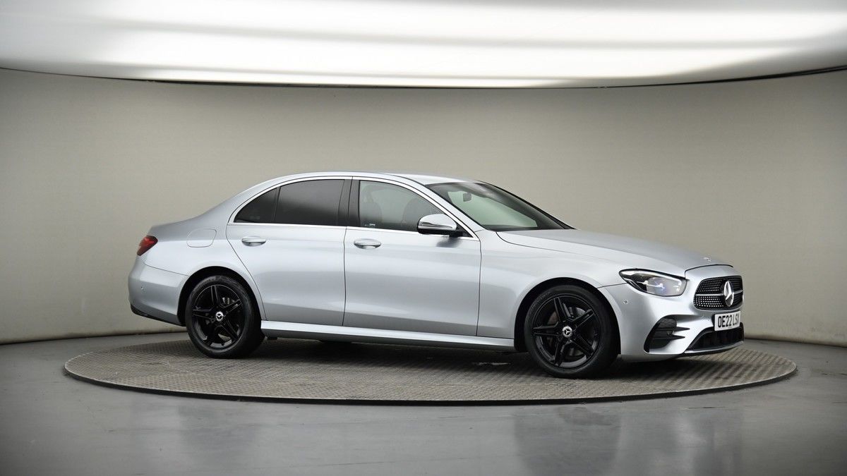 Mercedes-Benz E Class Image 5