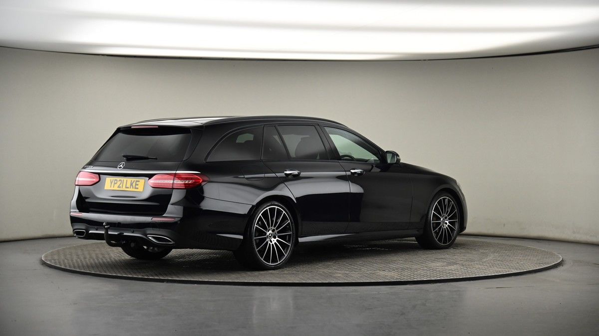 Mercedes-Benz E Class Image 7