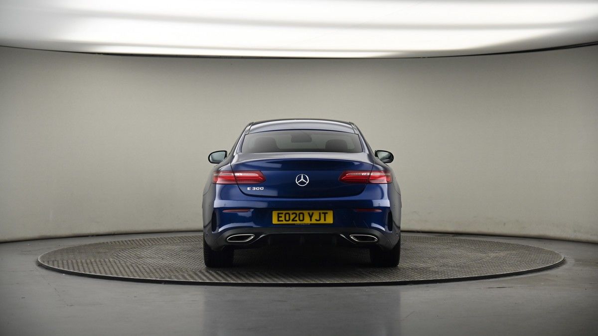 Mercedes-Benz E Class Image 17