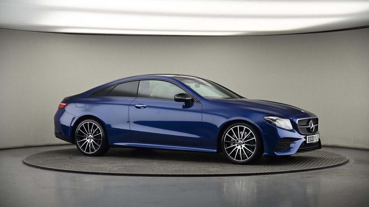 Mercedes-Benz E Class Image 6