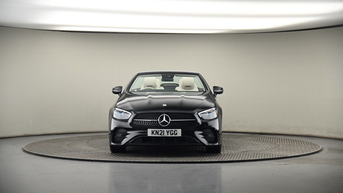 Mercedes-Benz E Class Image 18