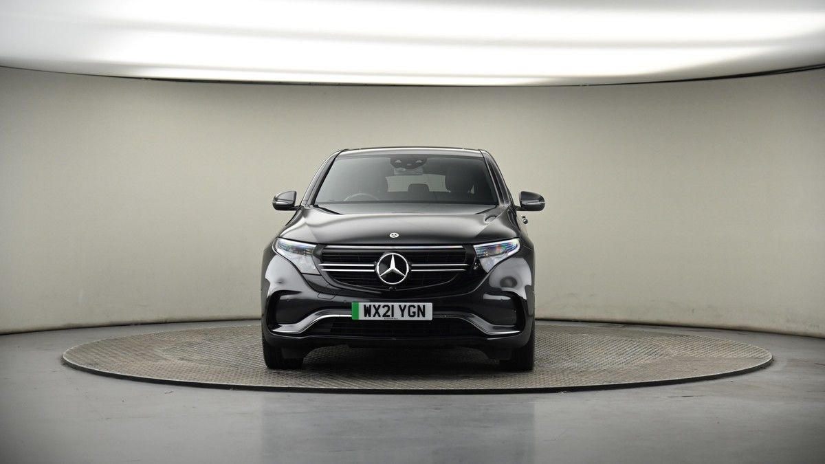 Mercedes-Benz EQC Image 18