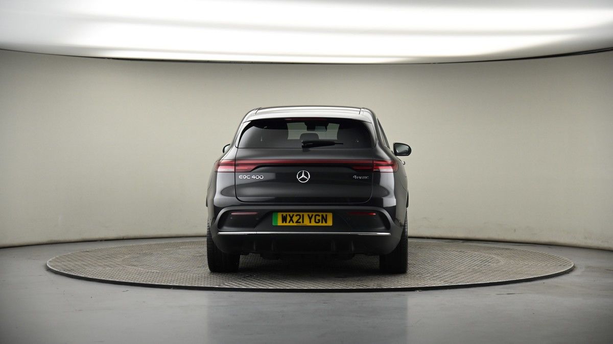 Mercedes-Benz EQC Image 17