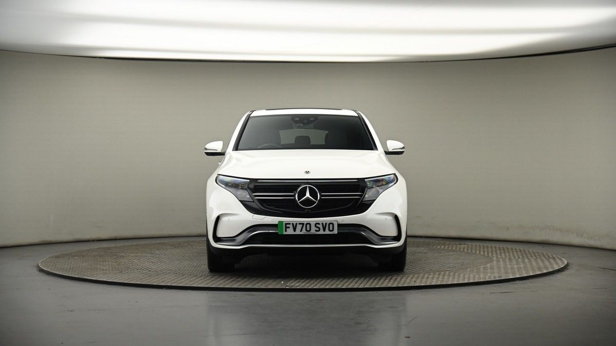 Mercedes-Benz EQC Image 18