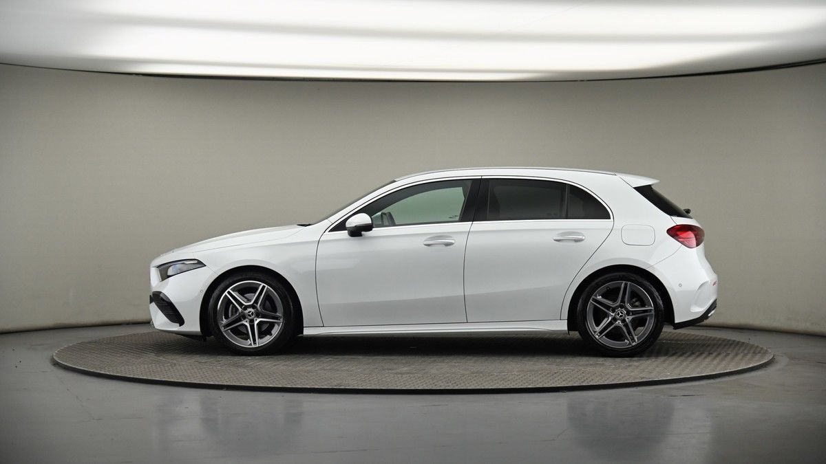 Mercedes-Benz A Class Image 19