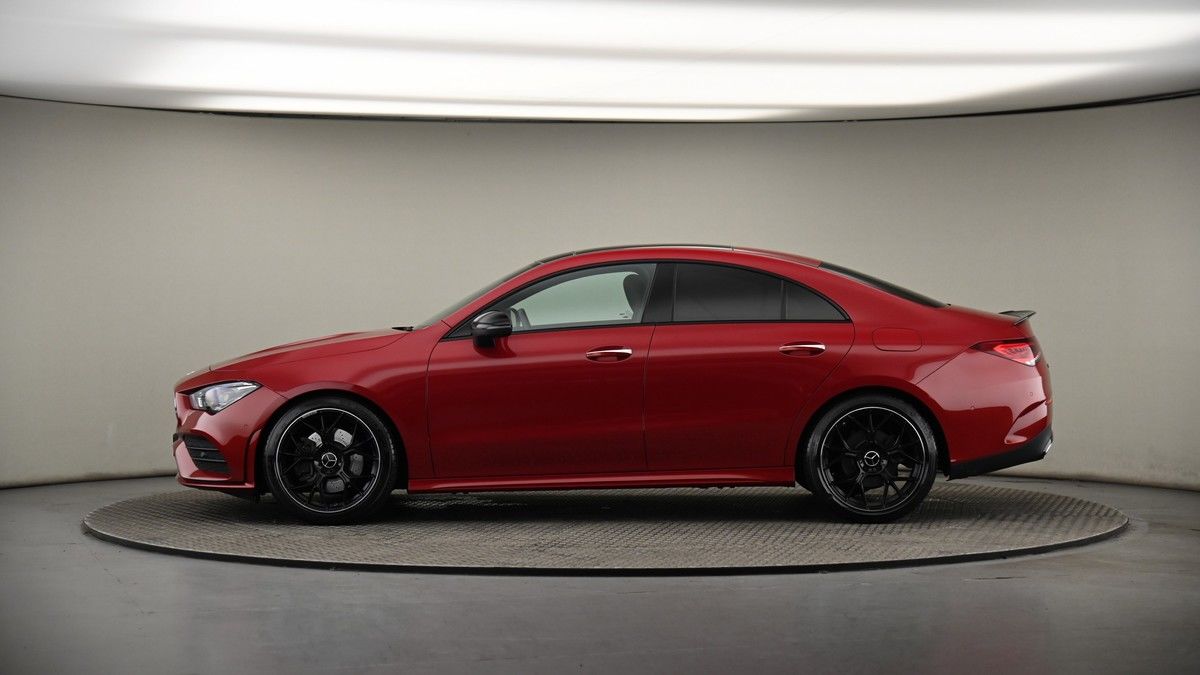 Mercedes-Benz CLA Image 19