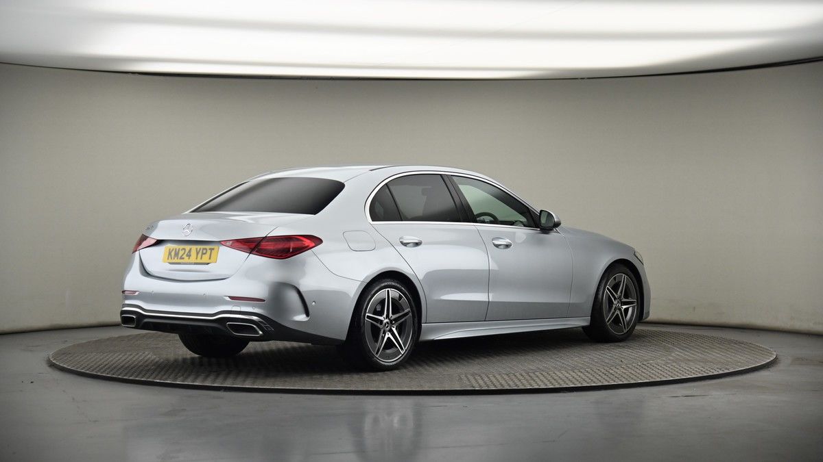 Mercedes-Benz C Class Image 6