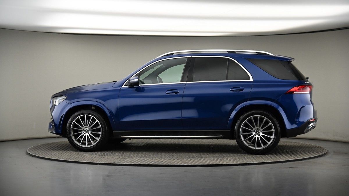 More views of Mercedes-Benz GLE