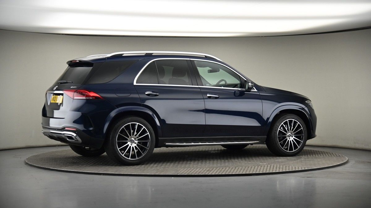 More views of Mercedes-Benz GLE