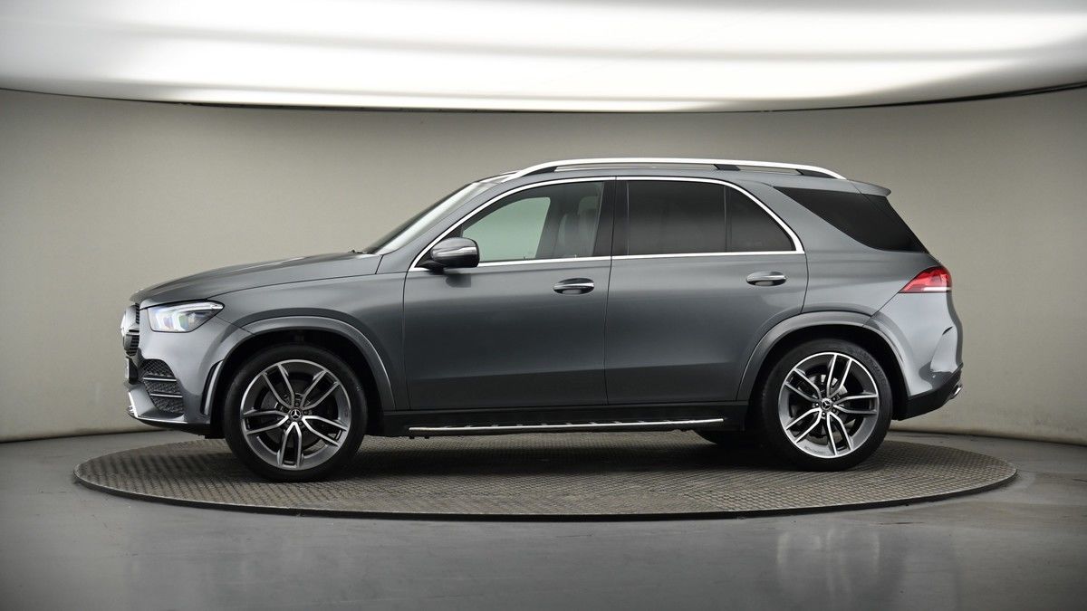More views of Mercedes-Benz GLE