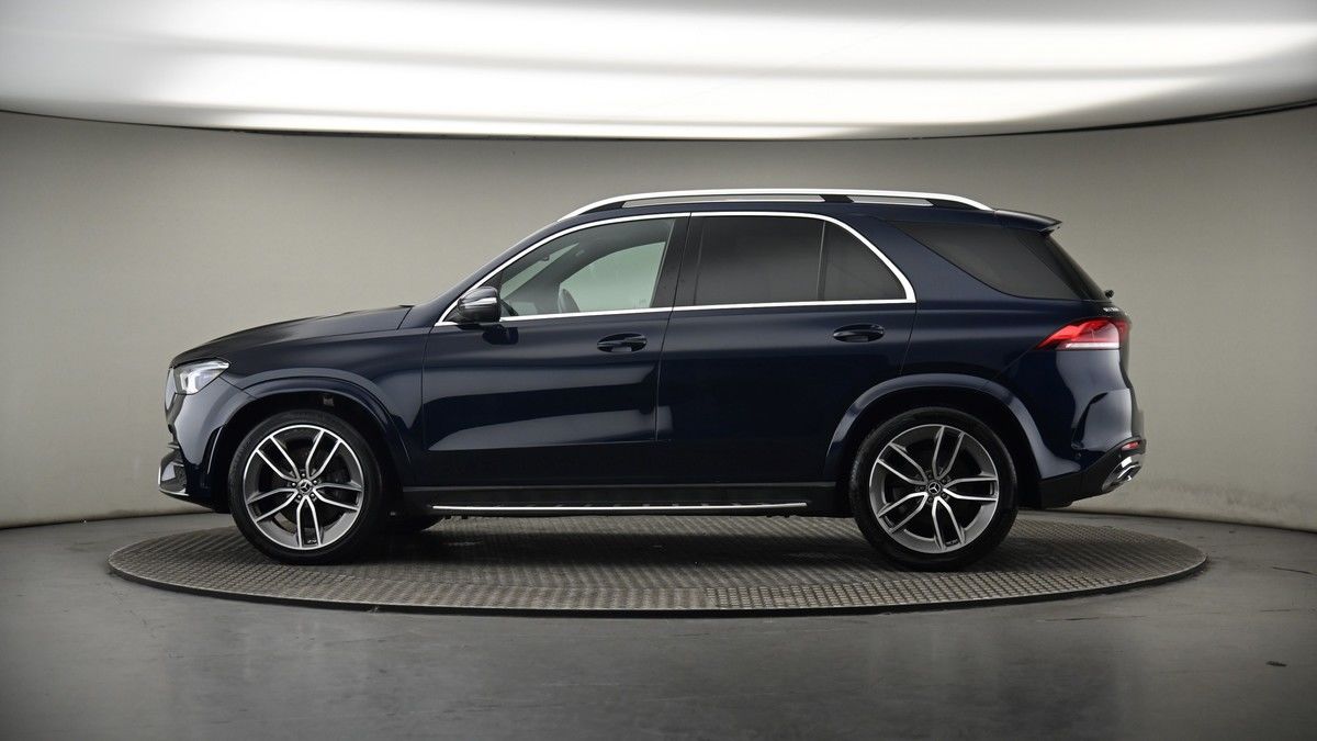 More views of Mercedes-Benz GLE