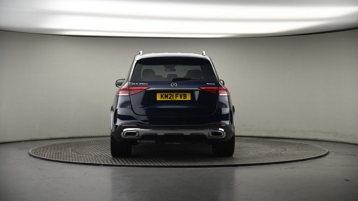 Mercedes-Benz GLE Image 17