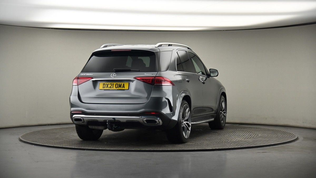 More views of Mercedes-Benz GLE
