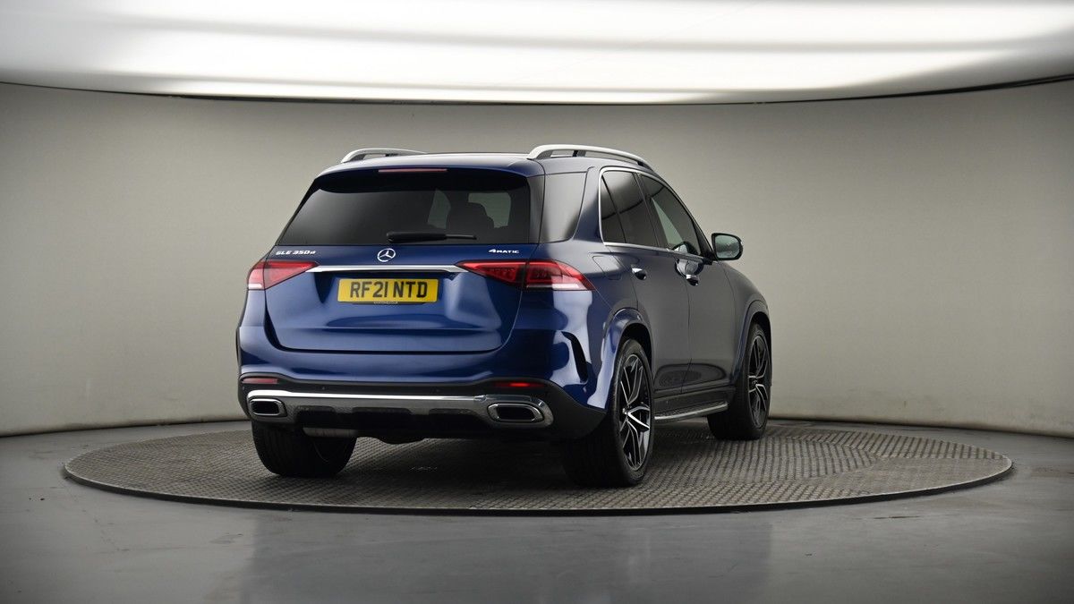 More views of Mercedes-Benz GLE