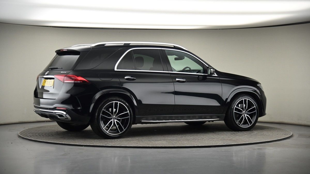 More views of Mercedes-Benz GLE