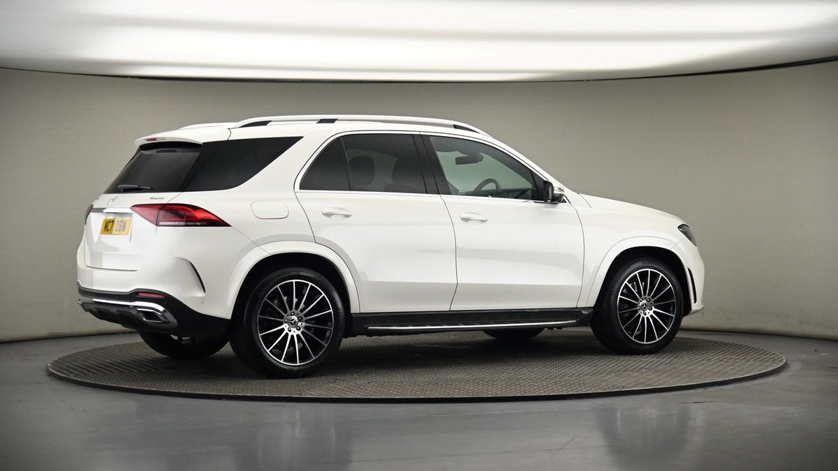 More views of Mercedes-Benz GLE