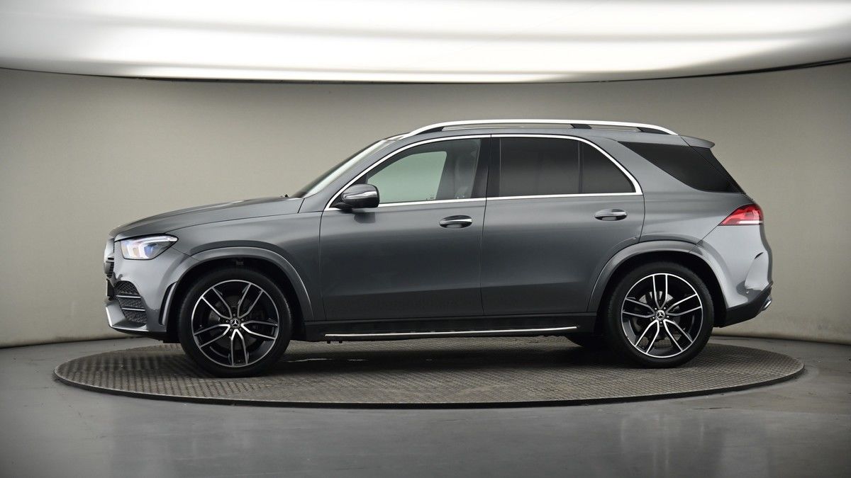 More views of Mercedes-Benz GLE