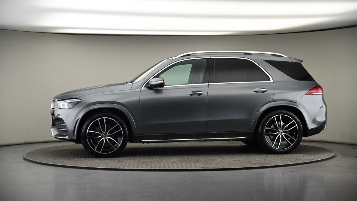 More views of Mercedes-Benz GLE