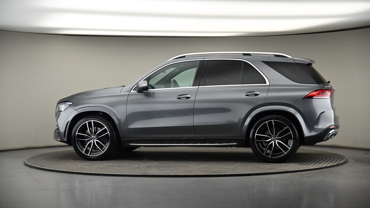 More views of Mercedes-Benz GLE