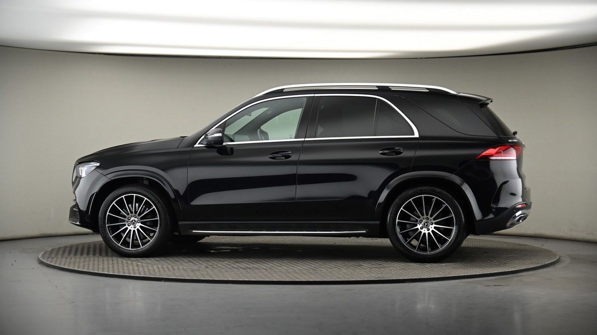 More views of Mercedes-Benz GLE