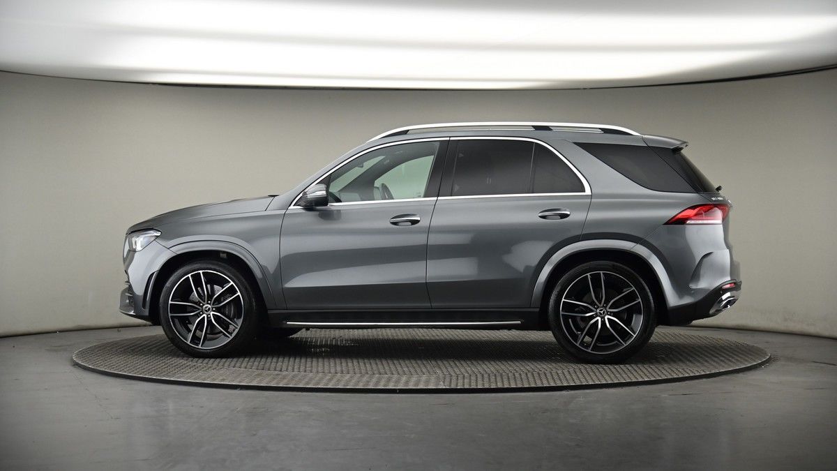 More views of Mercedes-Benz GLE
