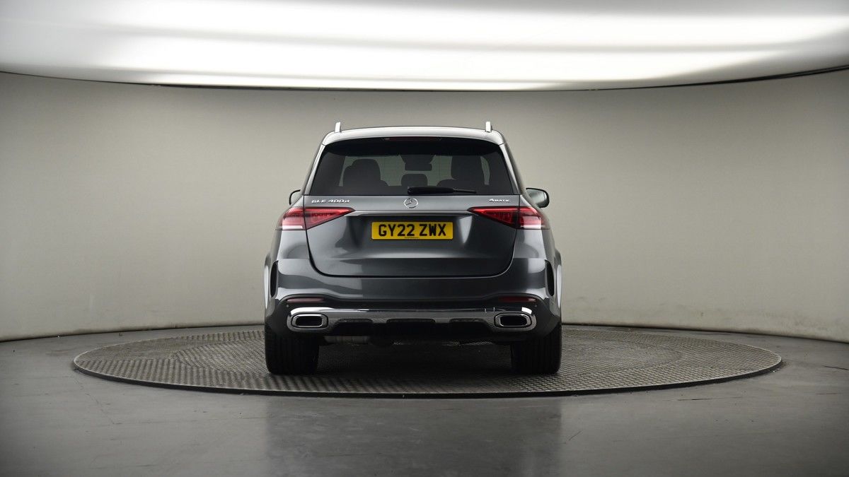 Mercedes-Benz GLE Image 17