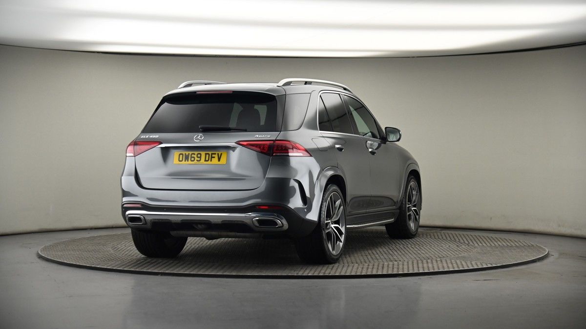 More views of Mercedes-Benz GLE