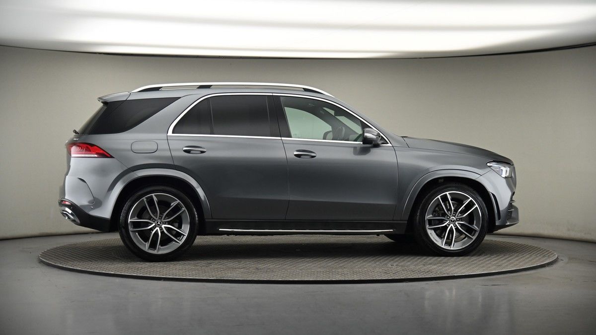 More views of Mercedes-Benz GLE