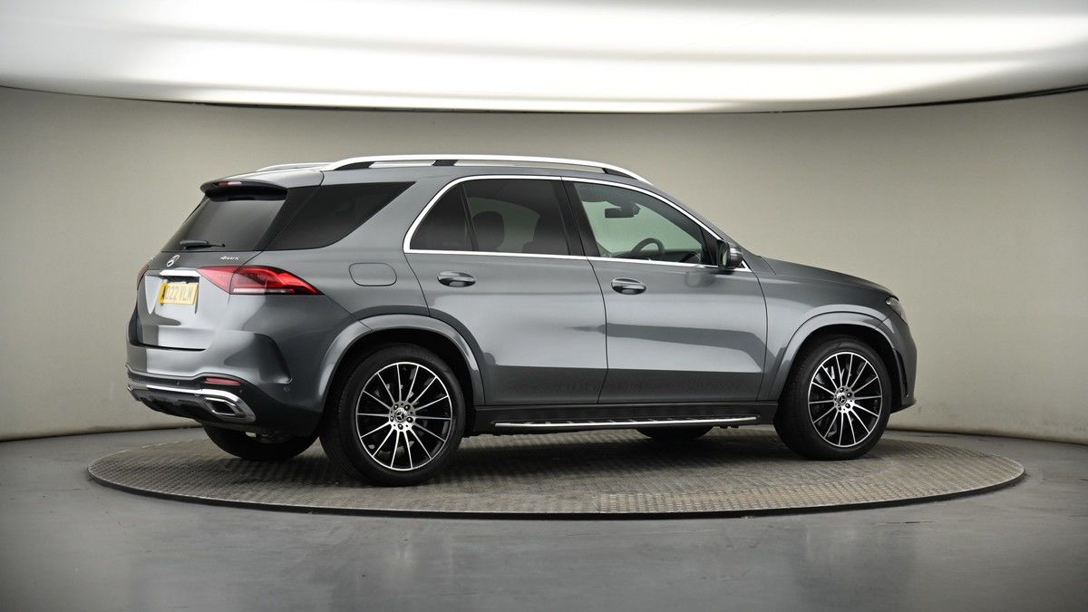 More views of Mercedes-Benz GLE