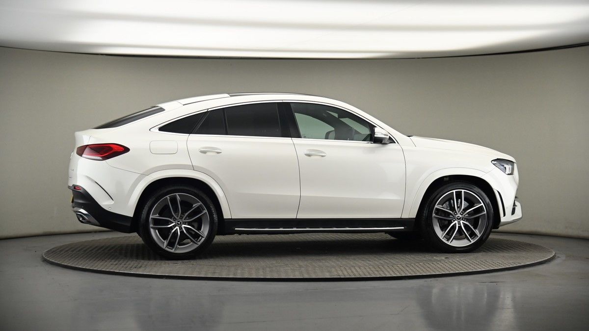 More views of Mercedes-Benz GLE