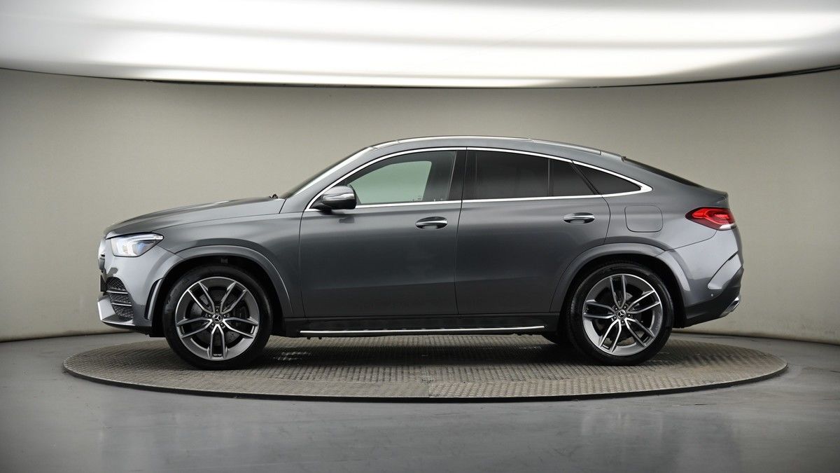 More views of Mercedes-Benz GLE