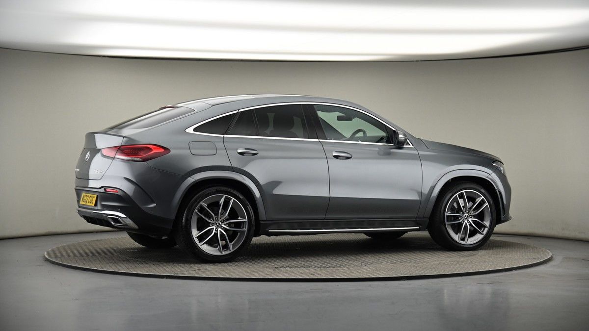 More views of Mercedes-Benz GLE