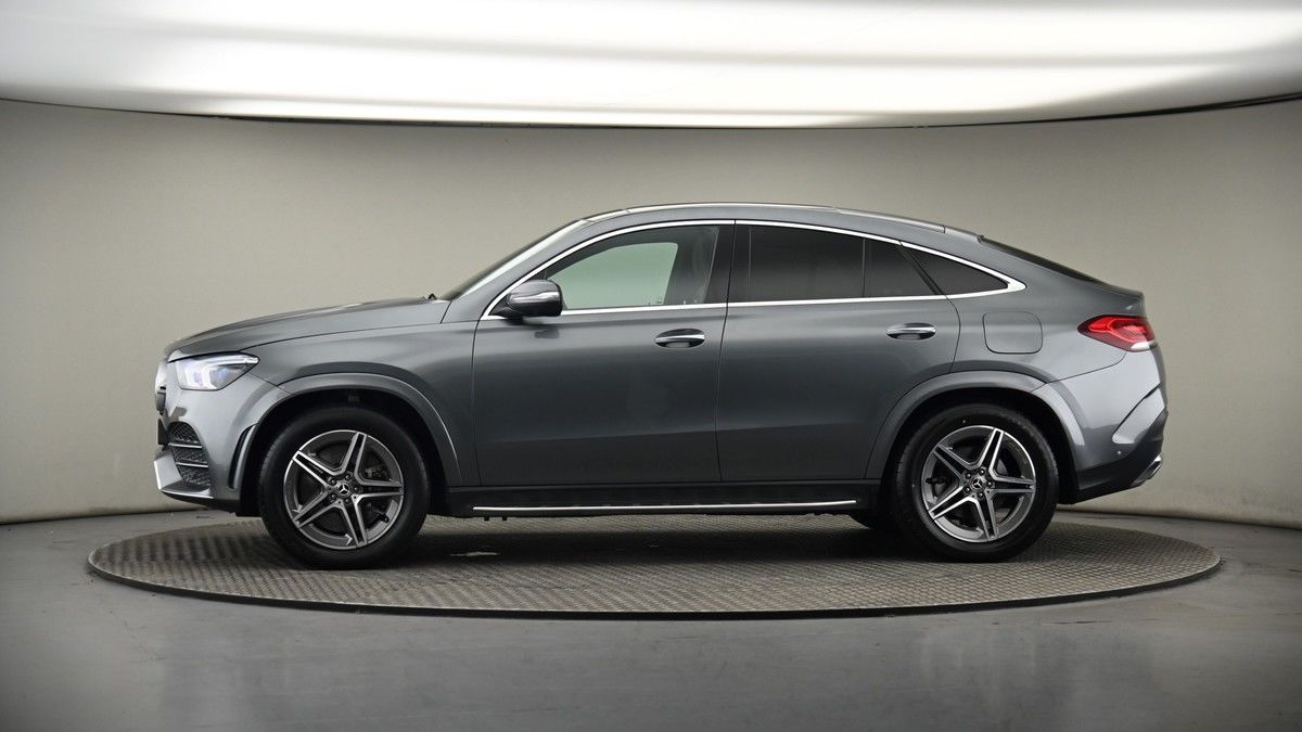 More views of Mercedes-Benz GLE