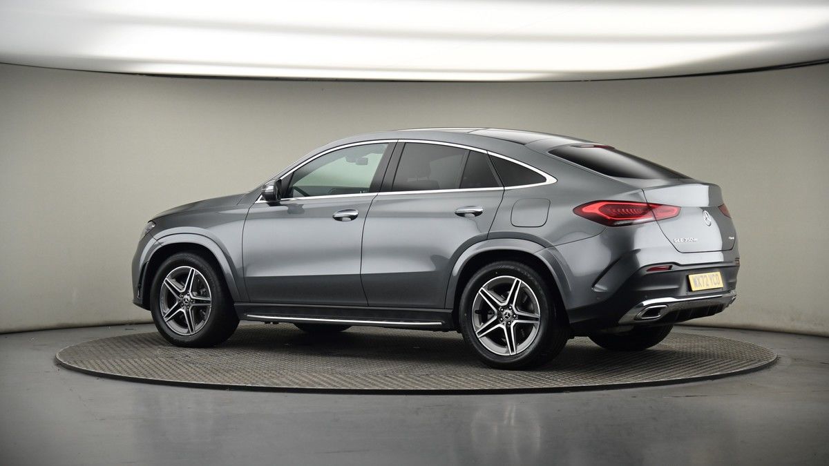 More views of Mercedes-Benz GLE
