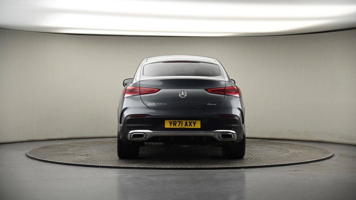 Mercedes-Benz GLE Image 17