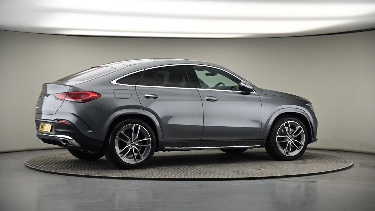 More views of Mercedes-Benz GLE