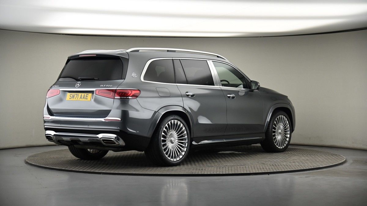 Mercedes-Benz Maybach GLS Image 9