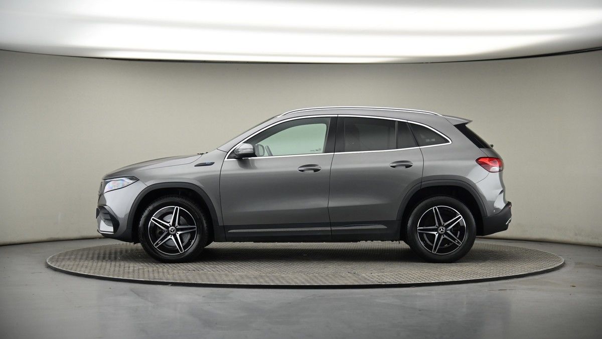 Mercedes-Benz EQA Image 19
