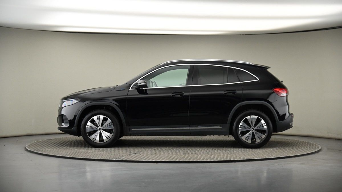Mercedes-Benz EQA Image 19