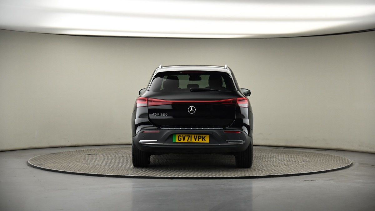 Mercedes-Benz EQA Image 17